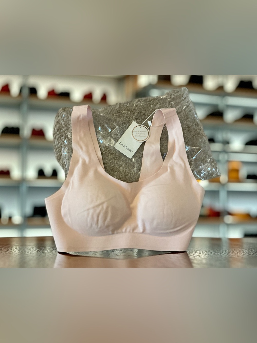 Le Mystere Light Pink Seamless Wireless Comfort Bra, S, NWT